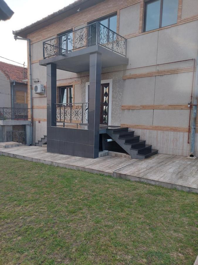 Cataleya Apart Home Oradea Exterior foto
